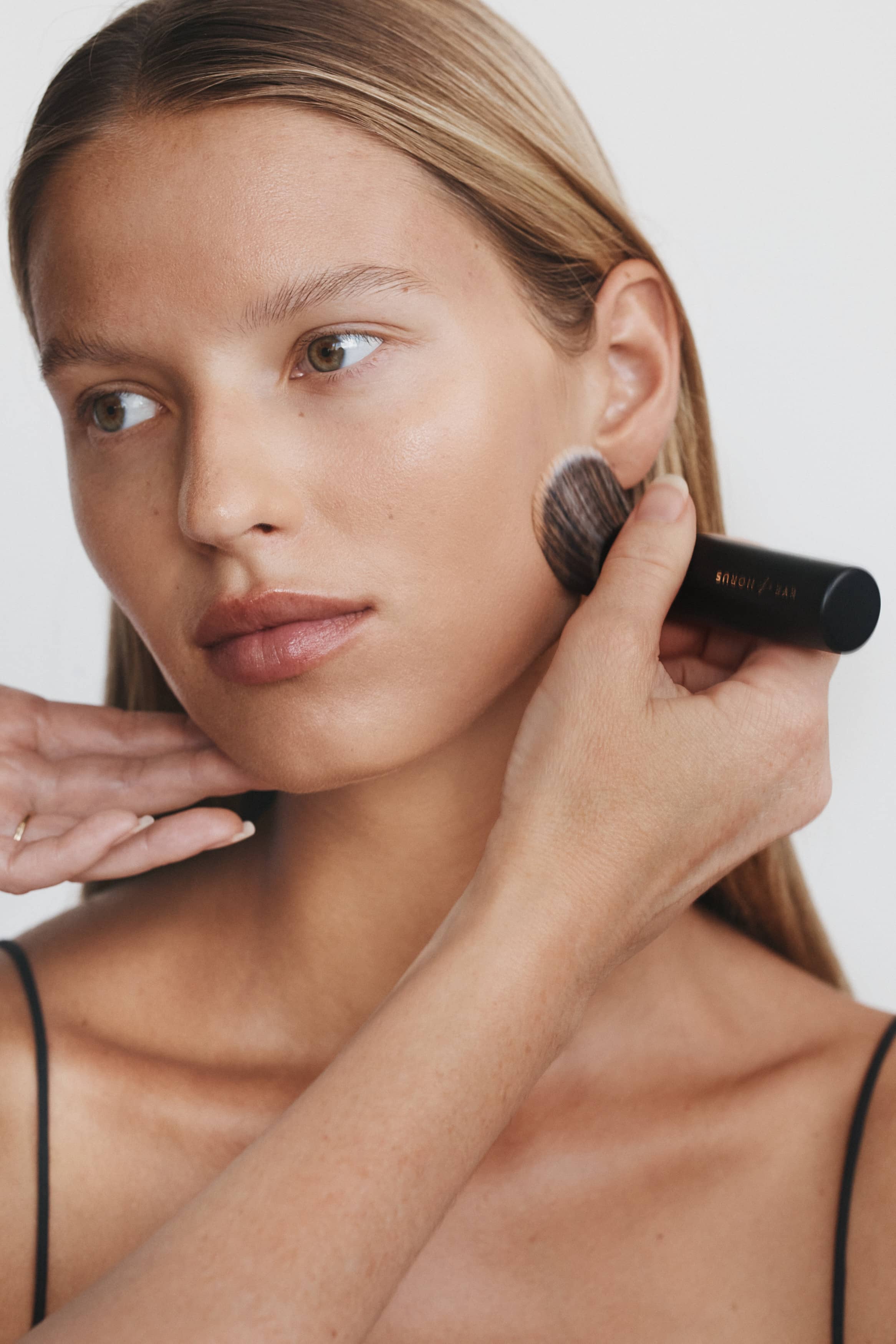 Eye Of Horus Vegan Buffing Brush - Image 2