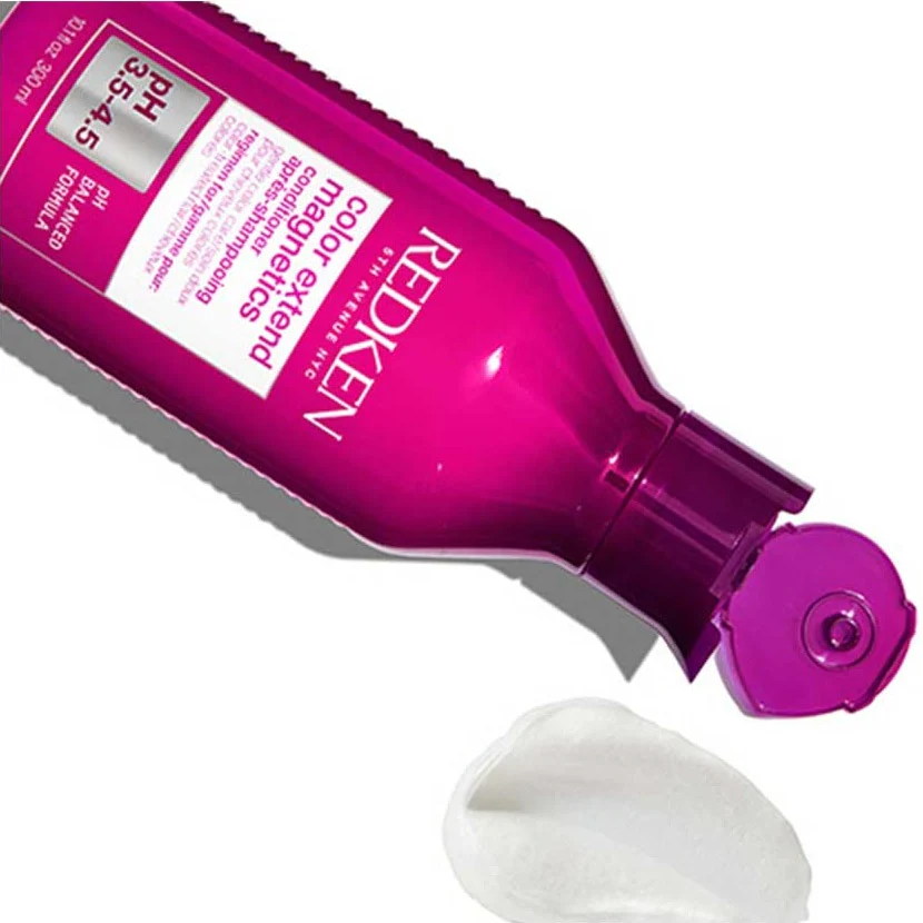 Colour Extend Magnetics Conditioner 300ml - Image 2